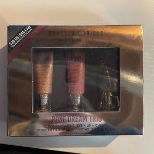 Trio of lip gloss, liquid eye shadow and cheek stain!